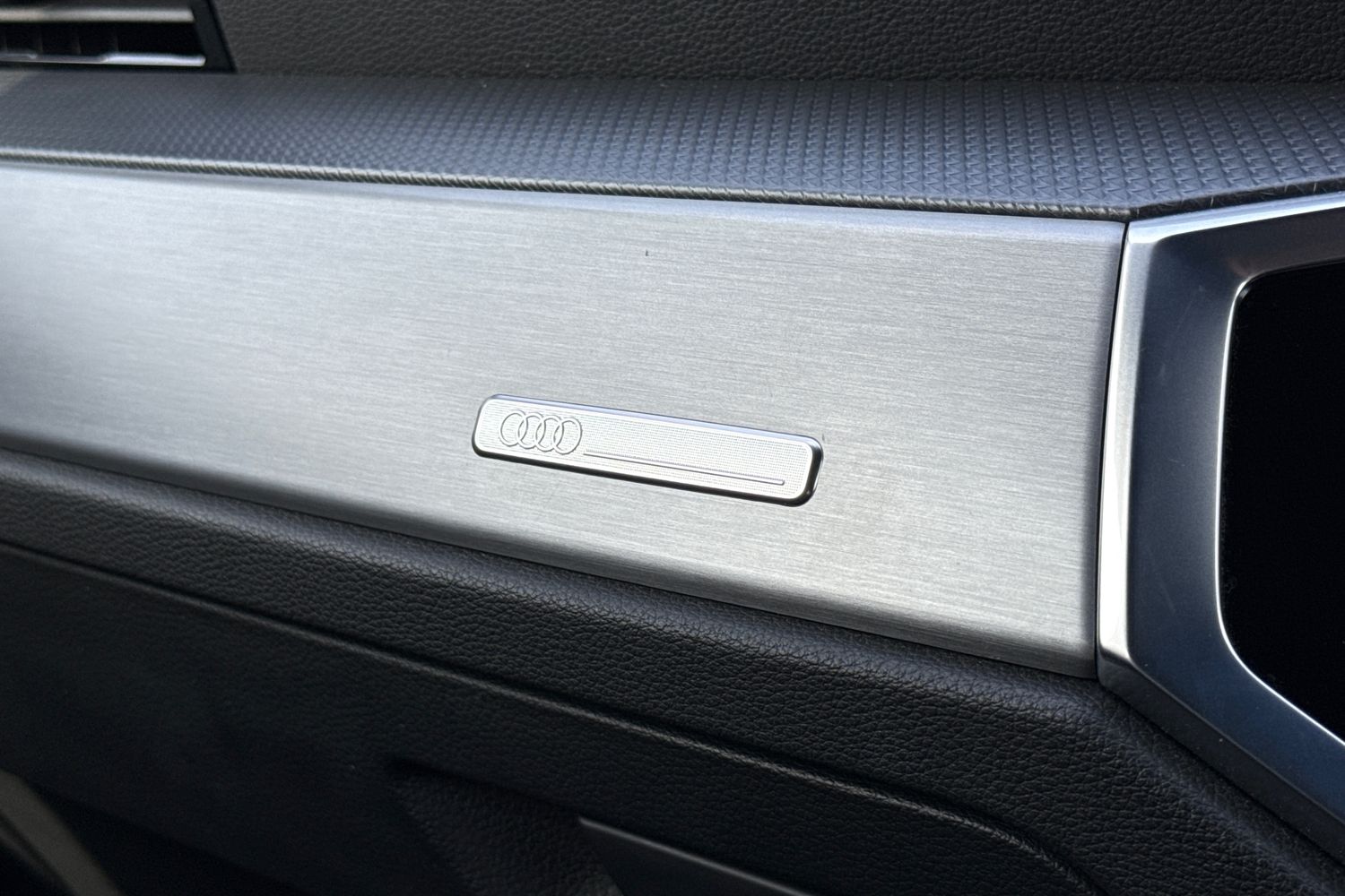 Used Audi Q3 2020 for sale - 77774138: Photo 46