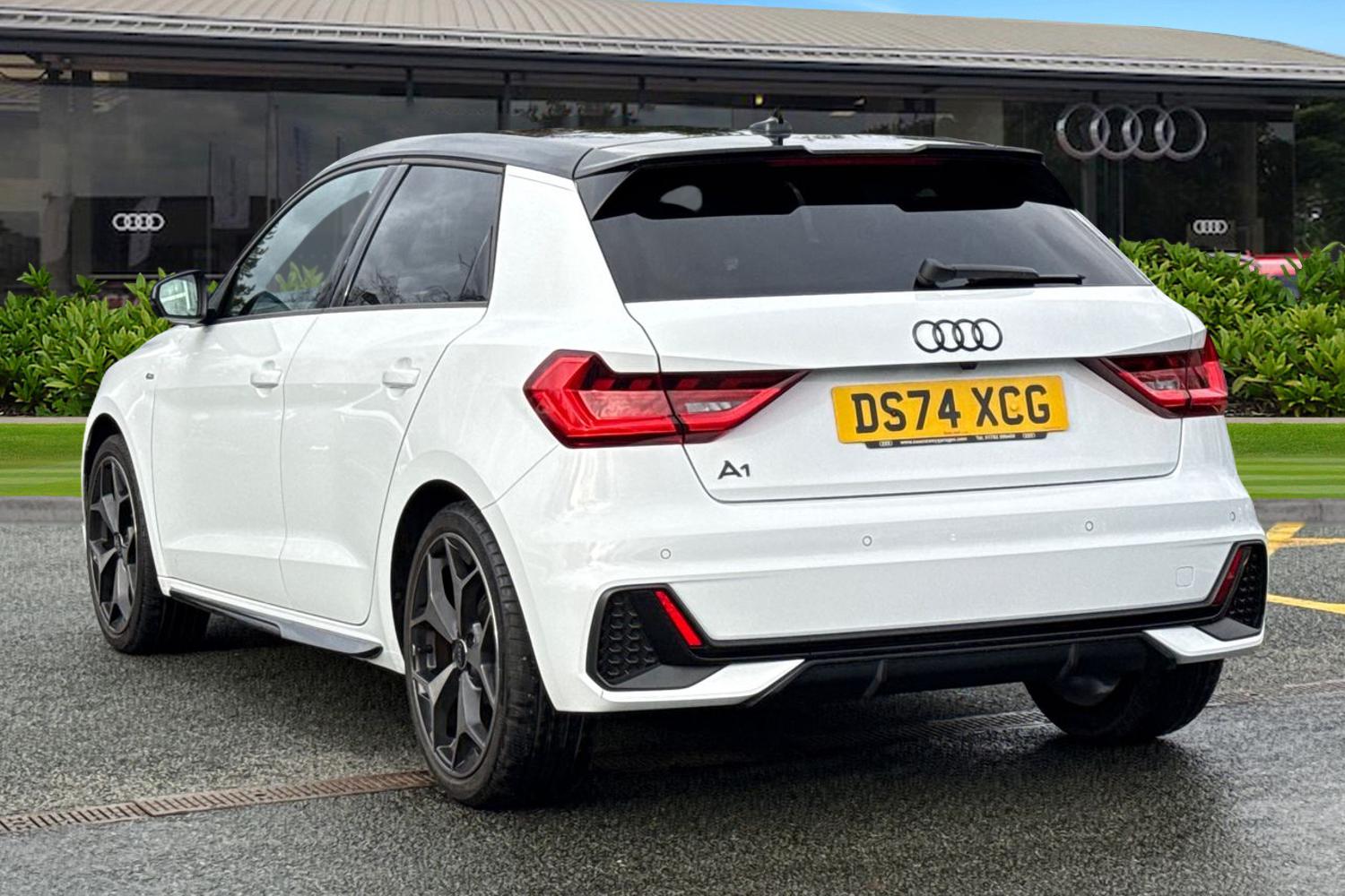 Used Audi A1 2024 for sale - 77368379: Photo 2