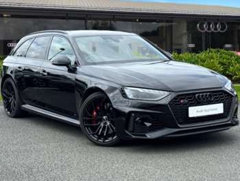 2023 - RS 4 TFSI Quattro Carbon Black 5dr Tiptronic