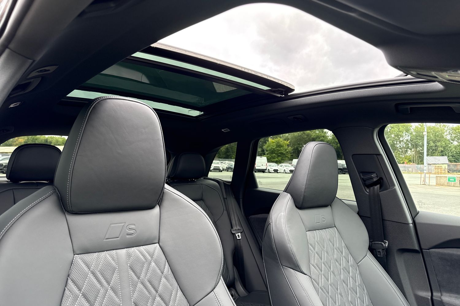 Used Audi SQ5 2025 for sale - 76128397: Photo 23