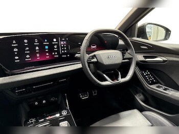Used Audi Q6 e-tron 2024 for sale - 76171129: Photo