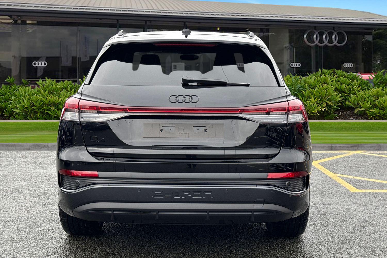 Used Audi Q4 e-tron 2026 for sale - 77849414: Photo 4