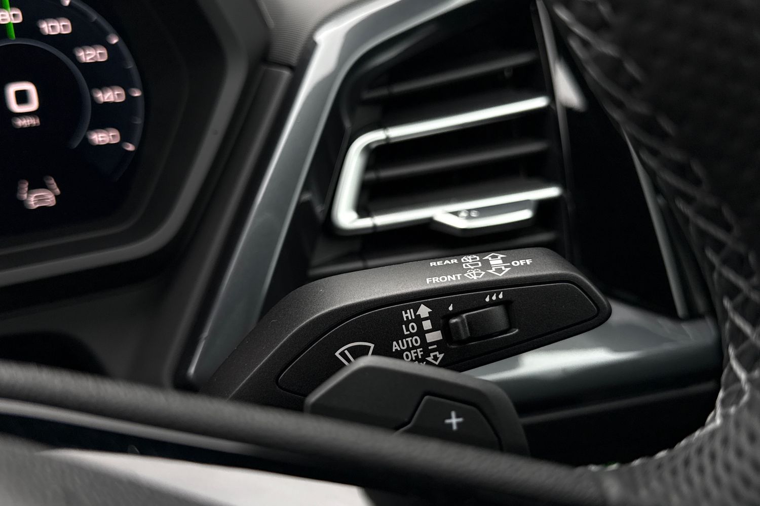 Used Audi Q4 e-tron 2026 for sale - 77849414: Photo 43