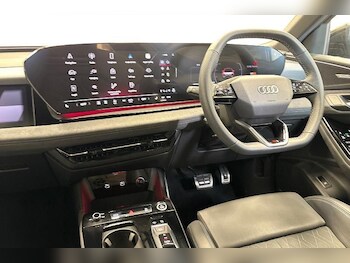 Used Audi Q6 e-tron 2024 for sale - 76171185: Photo