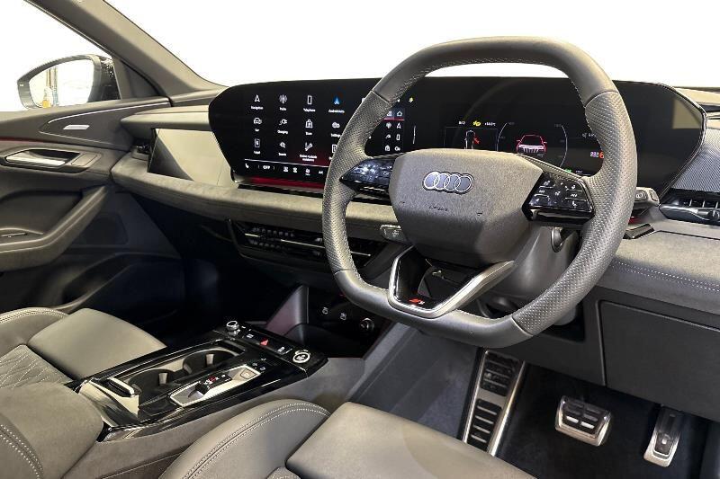 Used Audi Q6 e-tron 2024 for sale - 76171185: Photo 6