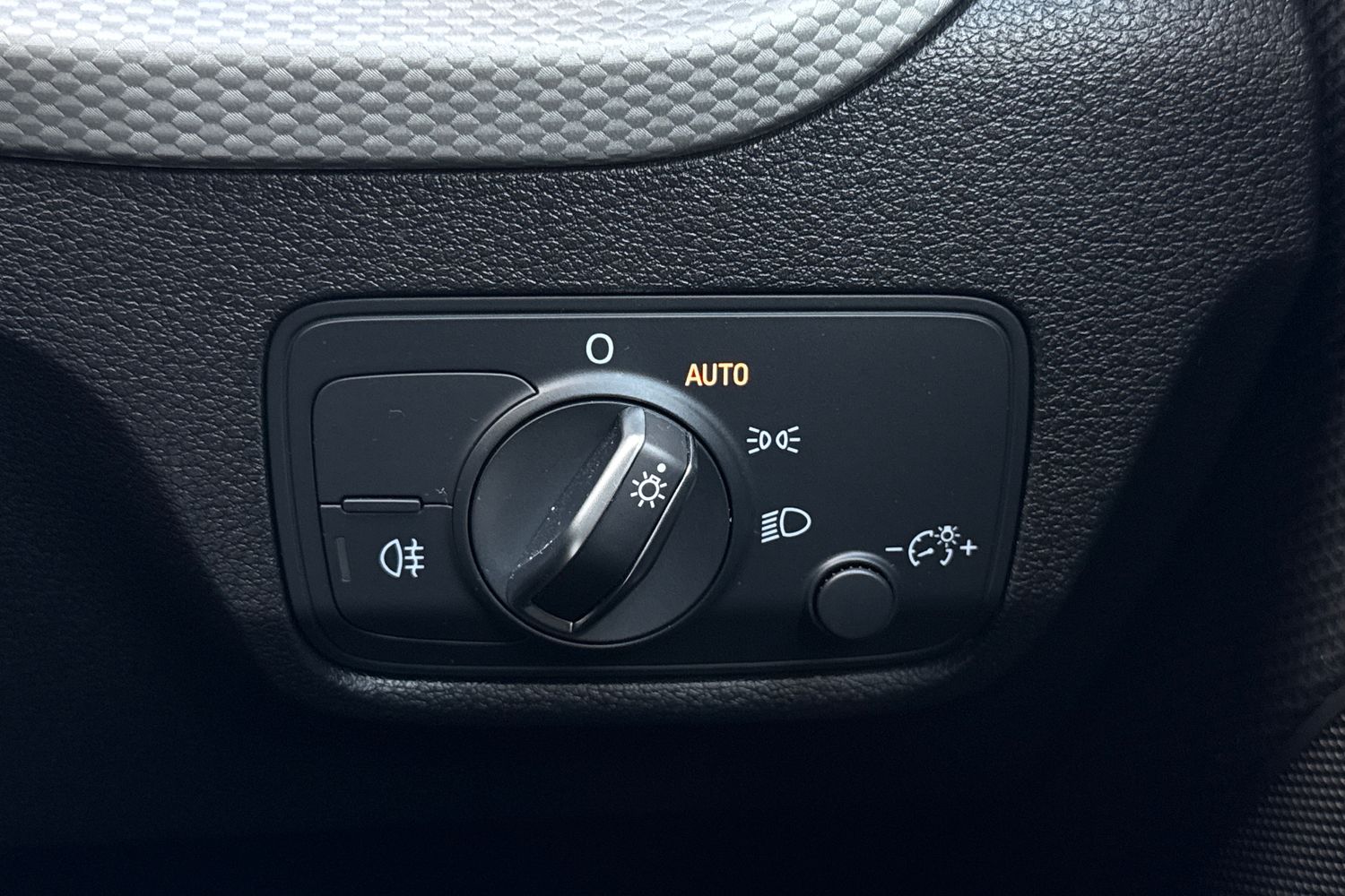 Used Audi Q2 2024 for sale - 78120913: Photo 35