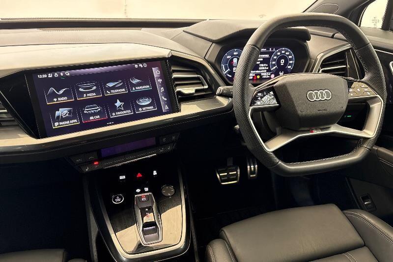 Used Audi Q4 e-tron 2024 for sale - 76171261: Photo 2