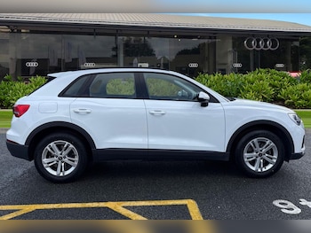 Used Audi Q3 2023 for sale - 75987530: Photo