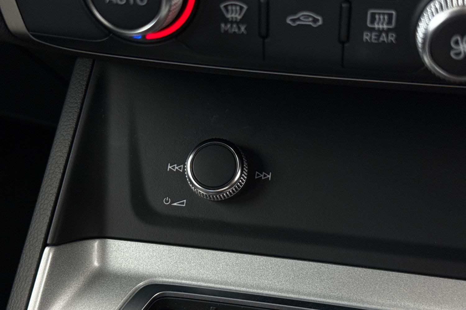 Used Audi Q3 2023 for sale - 75987530: Photo 42