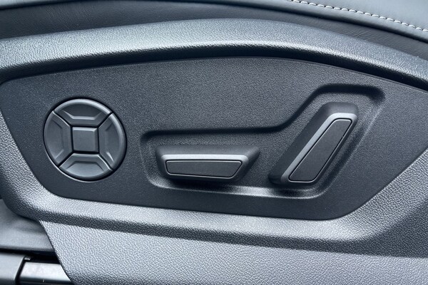 Used Audi Q8 2025 for sale - 75785452: Photo 29