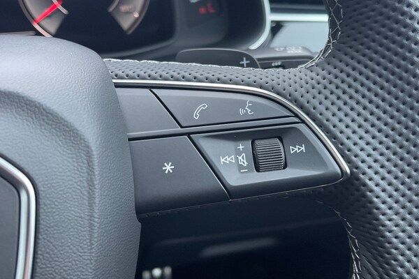 Used Audi Q8 2025 for sale - 75785452: Photo 39
