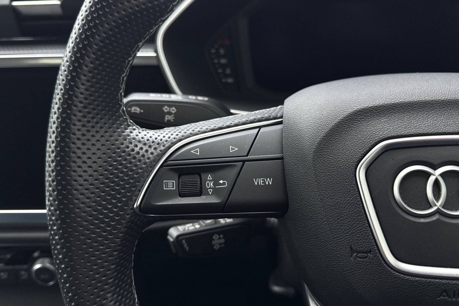 Used Audi Q3 2023 for sale - 77382661: Photo 60