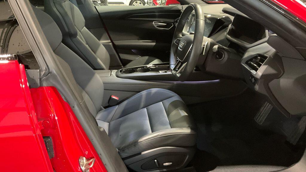 Used Audi e-tron GT 2022 for sale - 77152461: Photo 10