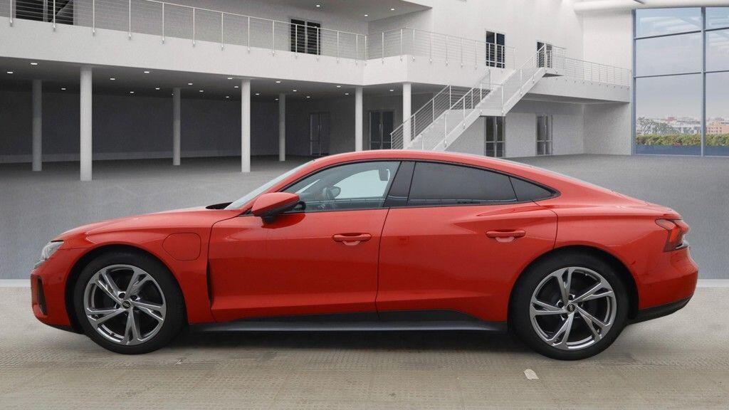 Used Audi e-tron GT 2022 for sale - 77152461: Photo 7