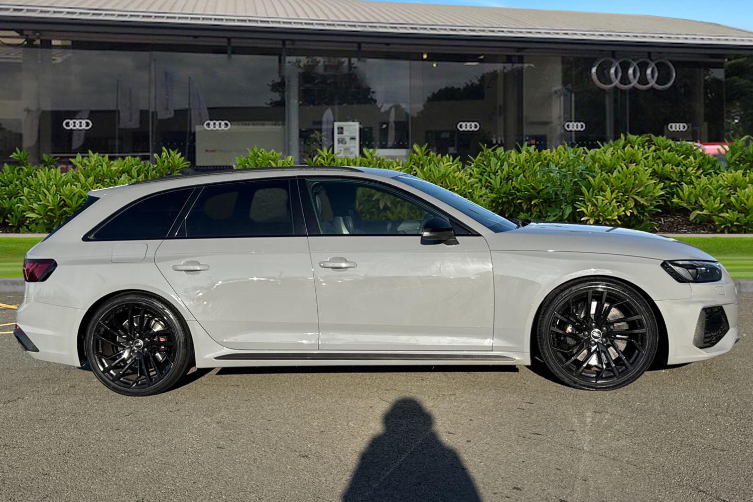 Used Audi RS4 2022 for sale - 76654019: Photo 3