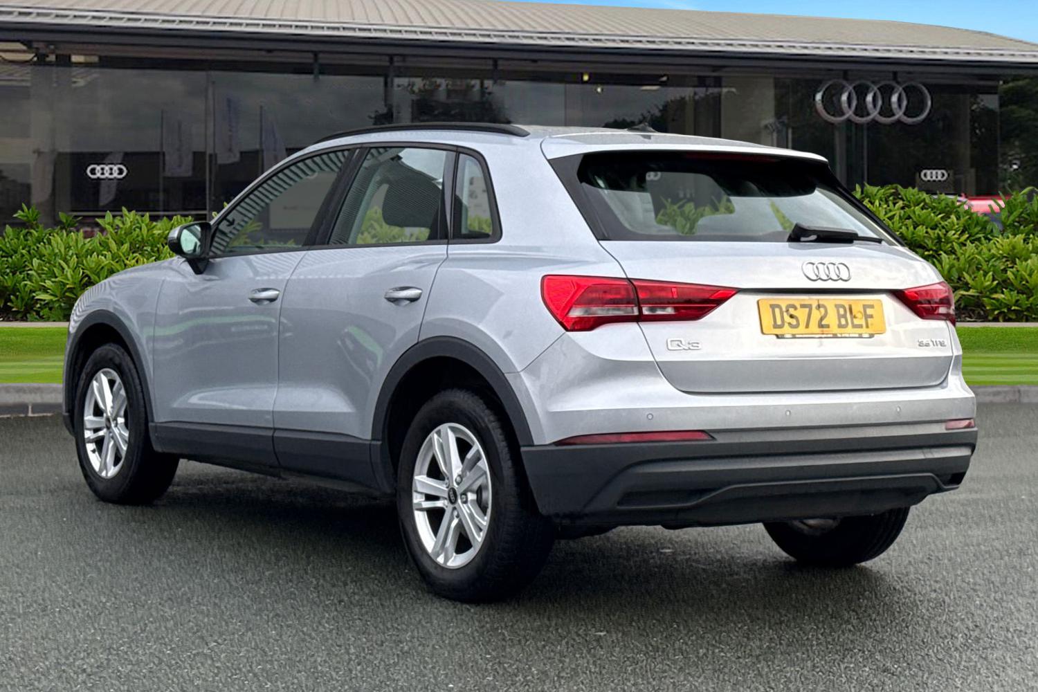 Used Audi Q3 2022 for sale - 77158783: Photo 2