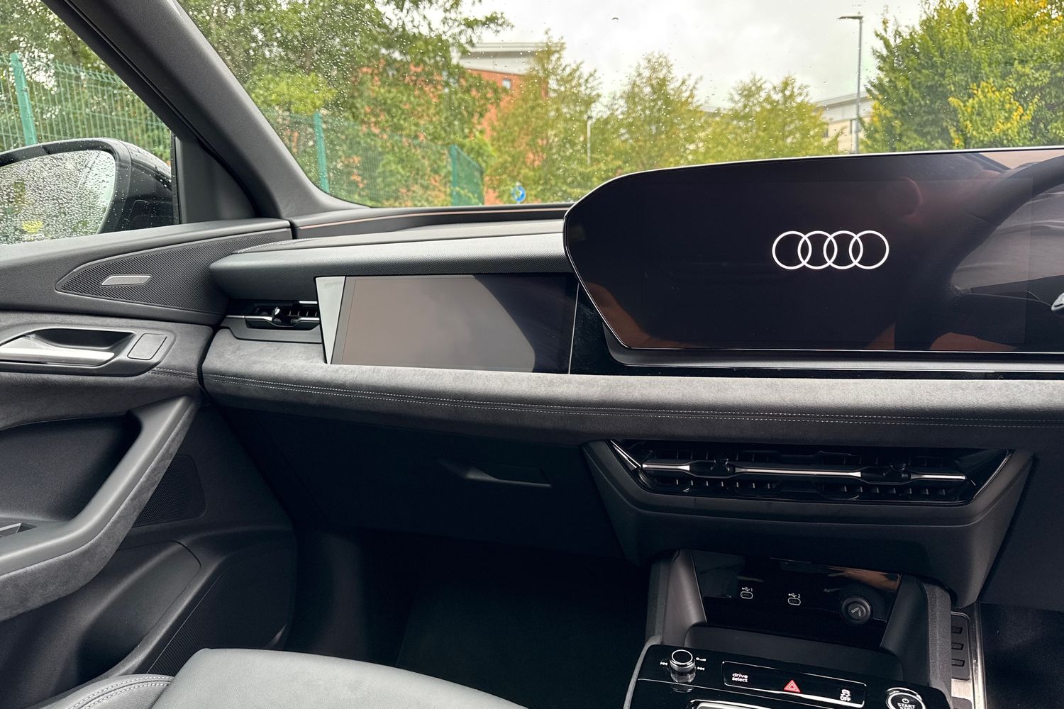 Used Audi Q6 e-tron 2025 for sale - 76158306: Photo 15