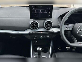 Used Audi Q2 2024 for sale - 76171230: Photo