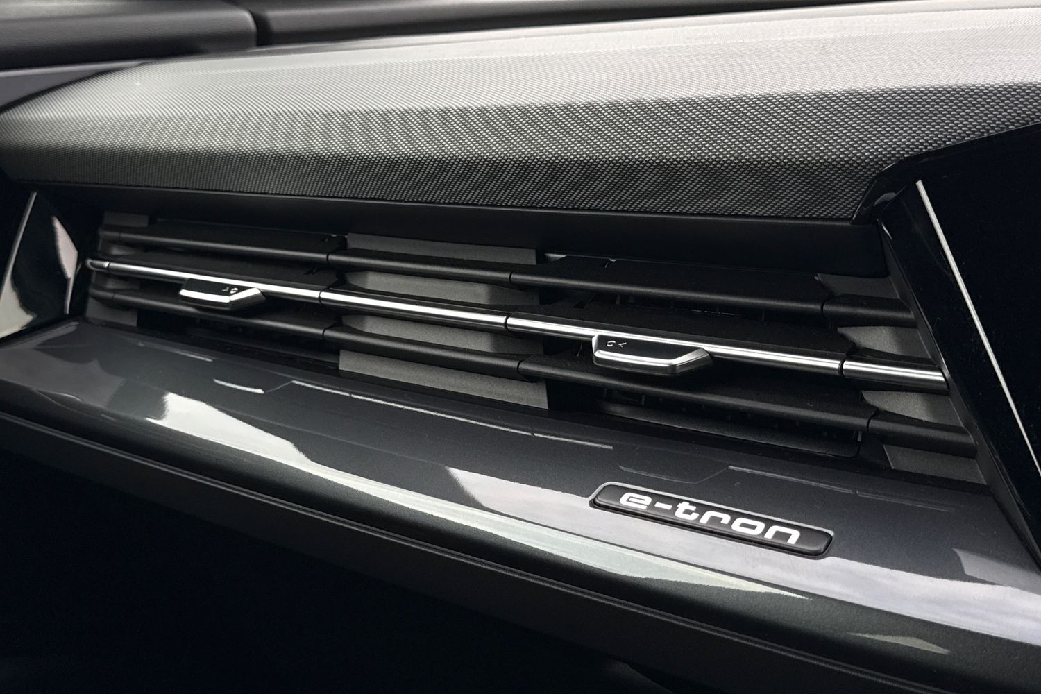 Used Audi Q4 e-tron 2025 for sale - 77172507: Photo 56