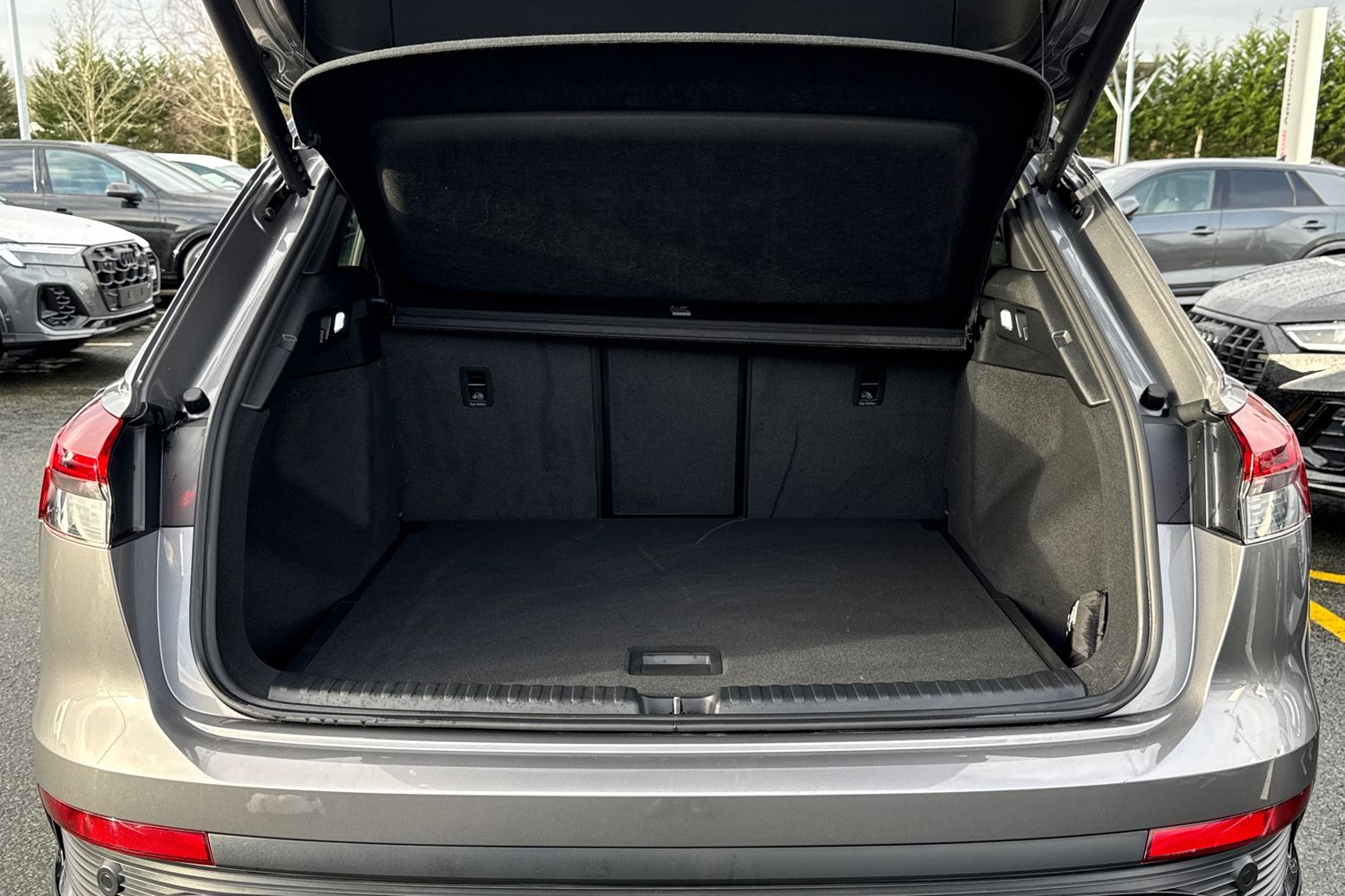 Used Audi Q4 e-tron 2025 for sale - 77172507: Photo 7