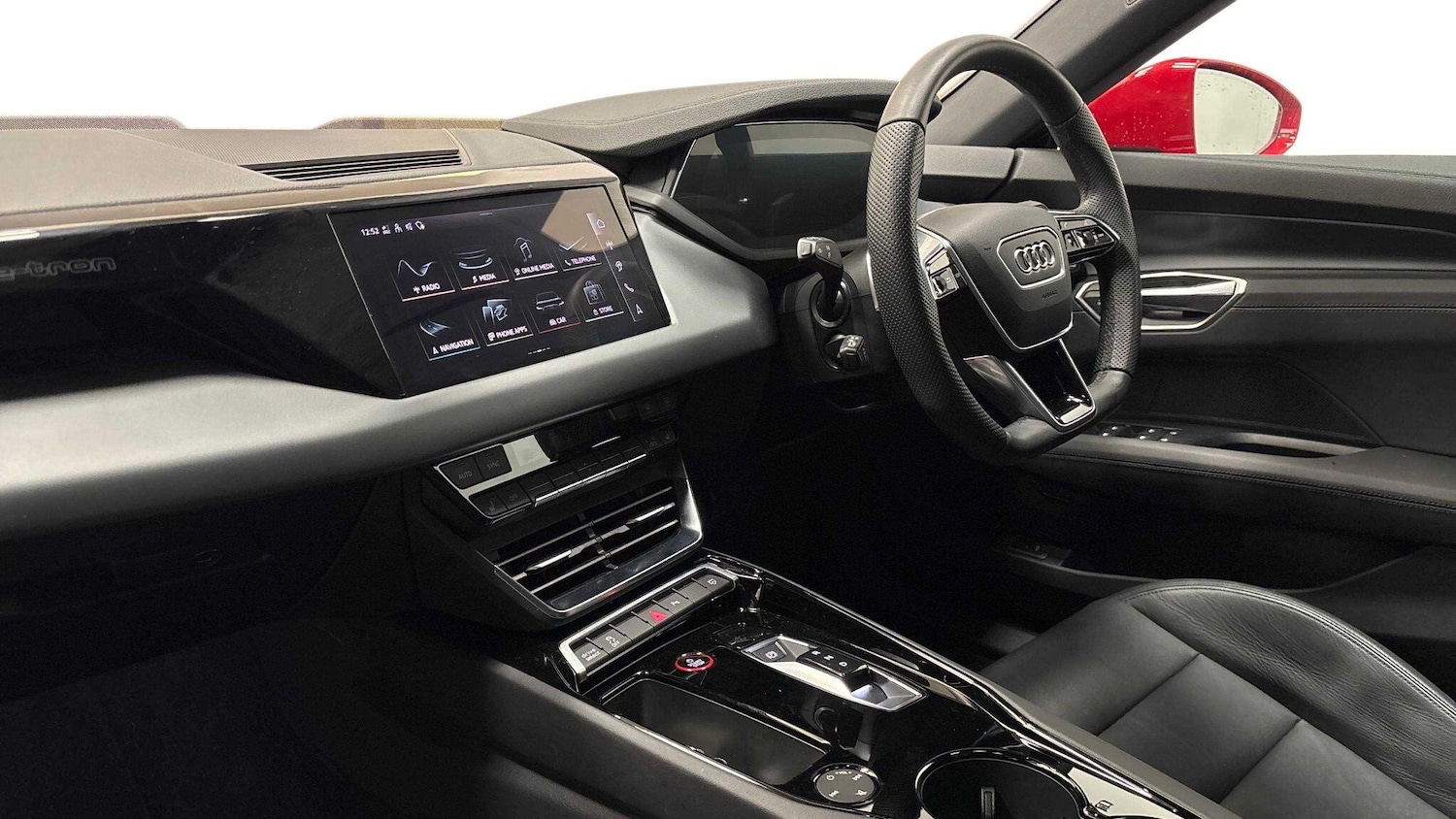 Used Audi e-tron GT 2023 for sale - 77382856: Photo 2