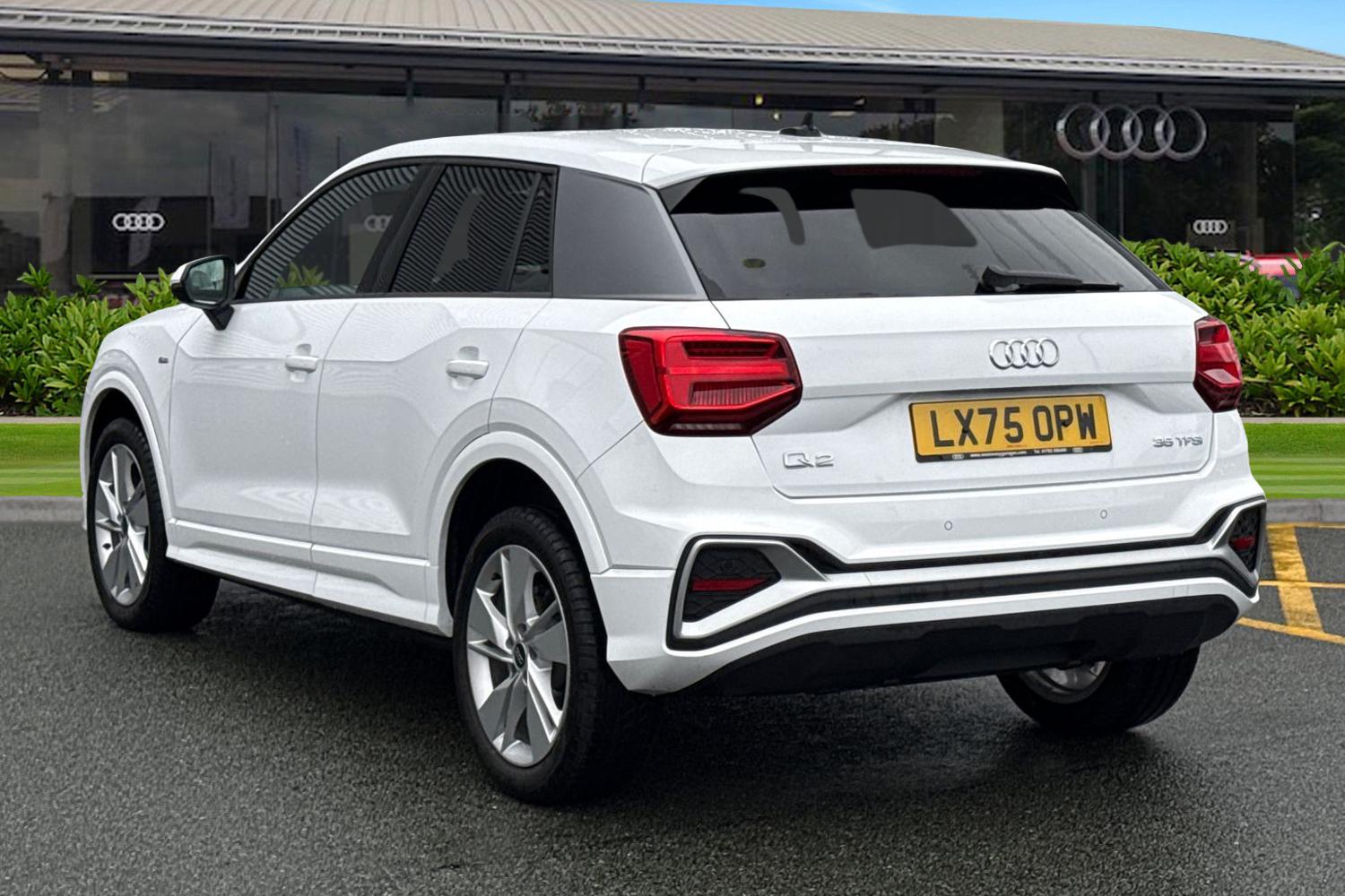 Used Audi Q2 2025 for sale - 77308812: Photo 2
