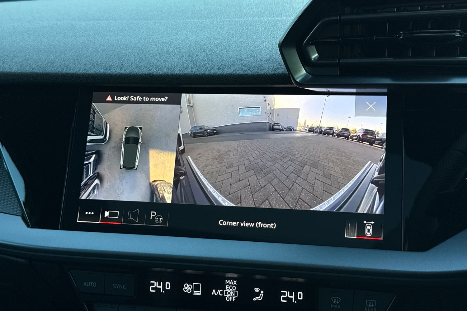 Used Audi RS3 2025 for sale - 76697800: Photo 32