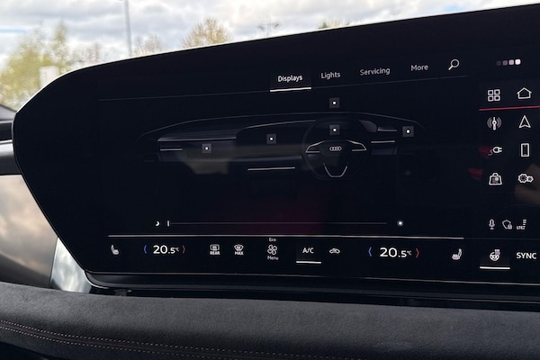 Used Audi S6 e-tron Avant 2025 for sale - 74518404: Photo 32