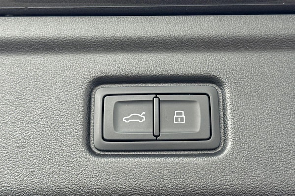 Used Audi S6 e-tron Avant 2025 for sale - 74518404: Photo 60