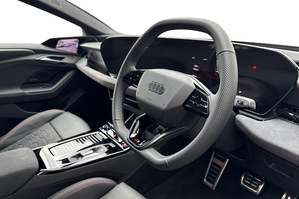 Used Audi S6 e-tron Avant 2025 for sale - 74518404: Photo 7