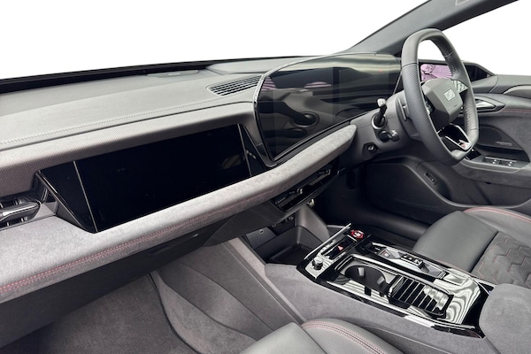 Used Audi S6 e-tron Avant 2025 for sale - 74518404: Photo 8