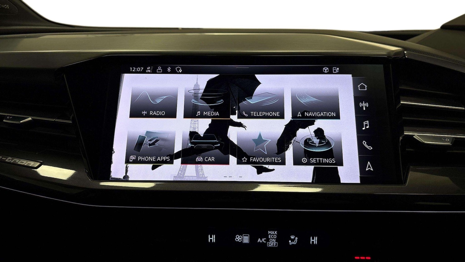 Used Audi Q4 e-tron 2023 for sale - 77520222: Photo 8