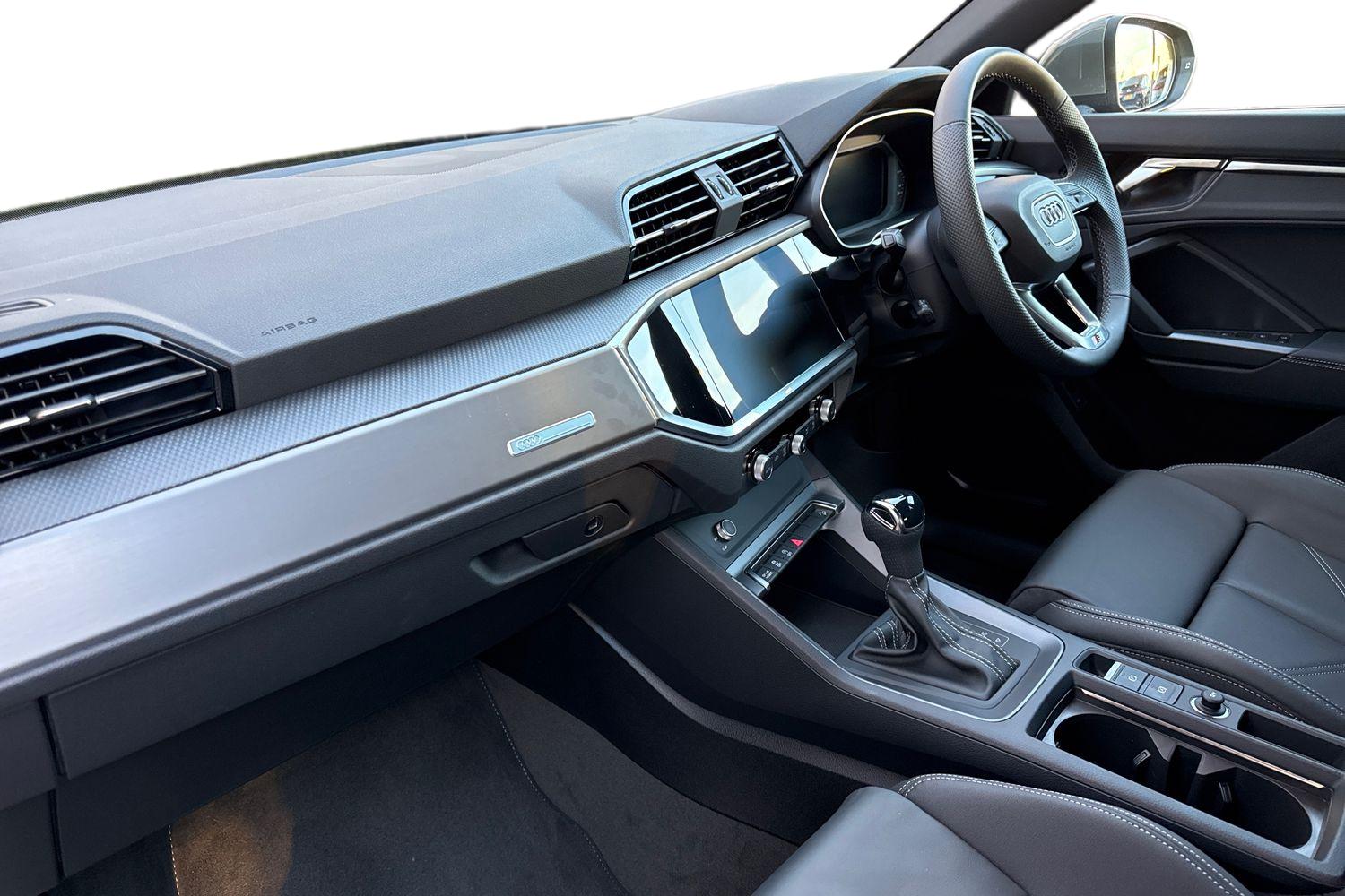 Used Audi Q3 2025 for sale - 76929167: Photo 15