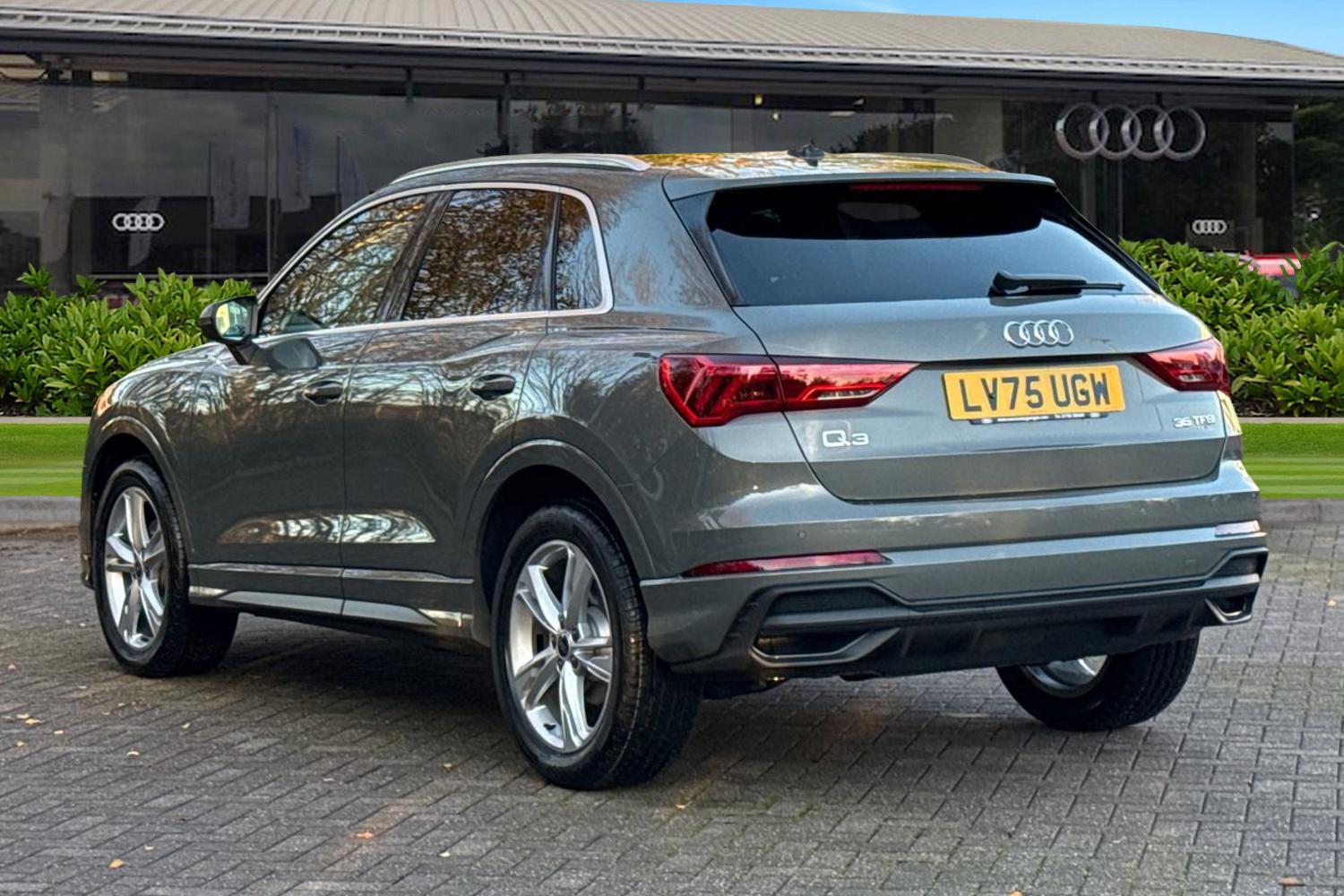 Used Audi Q3 2025 for sale - 76929167: Photo 2