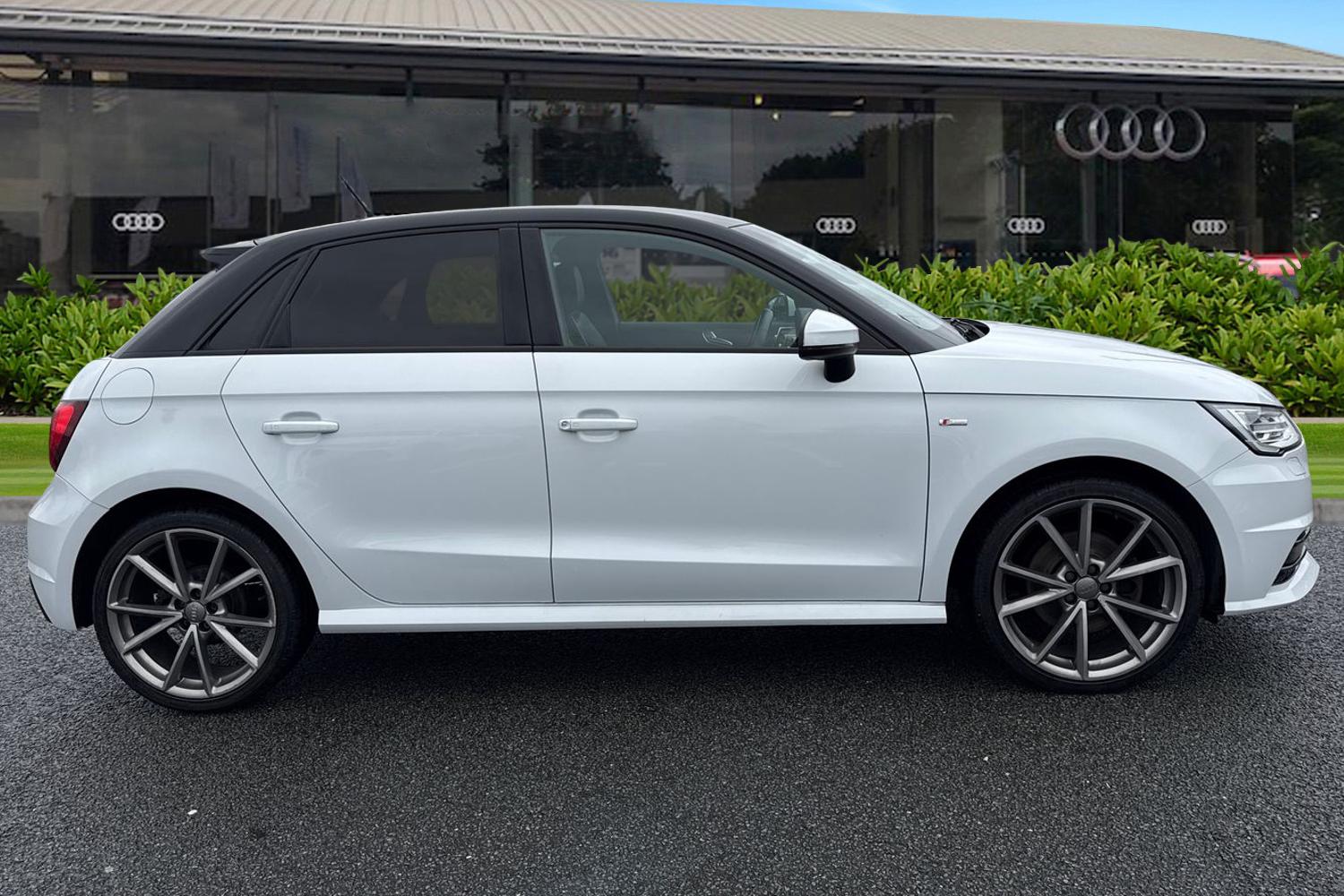 Used Audi A1 2018 for sale - 77787519: Photo 3