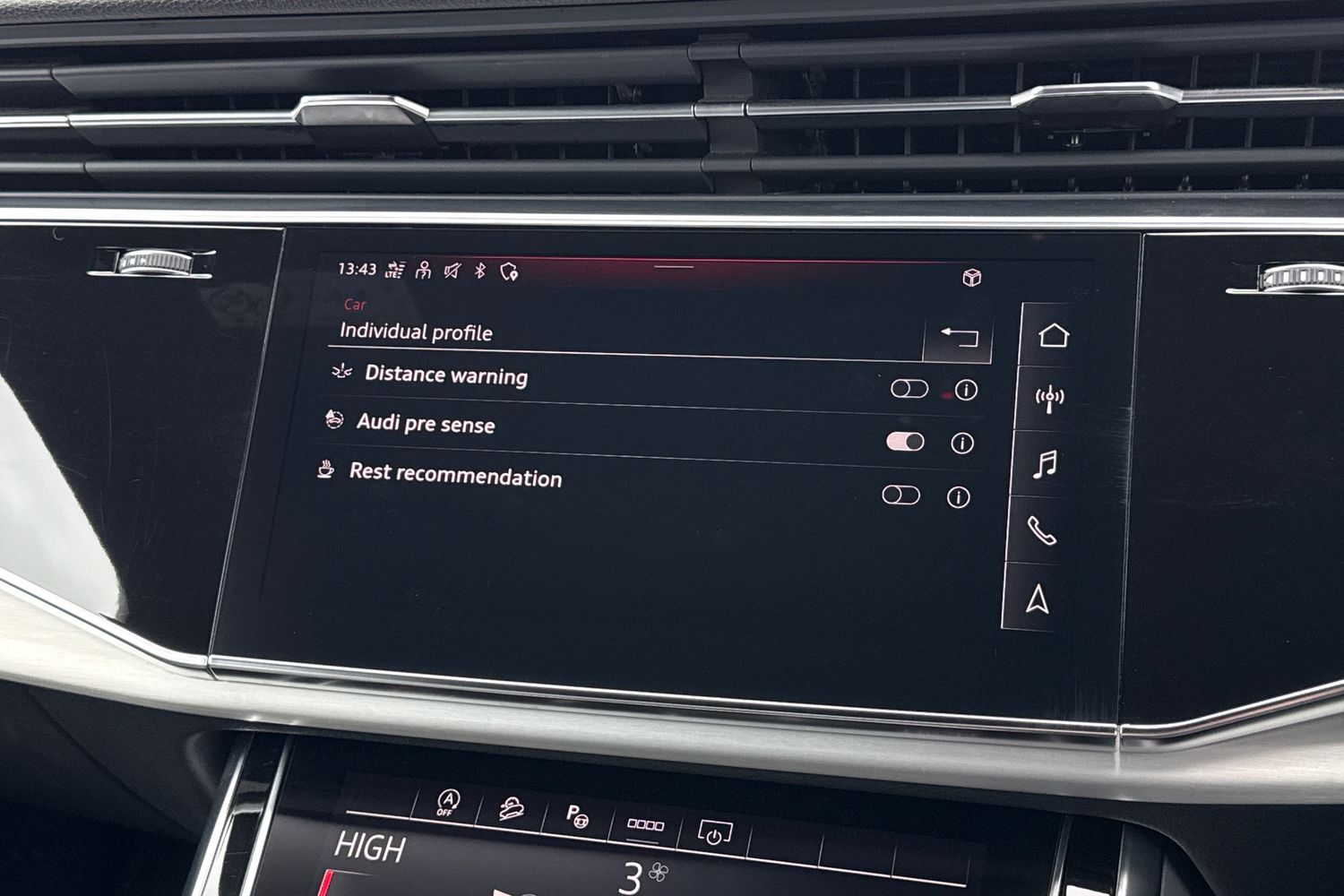 Used Audi Q7 2023 for sale - 77308727: Photo 33