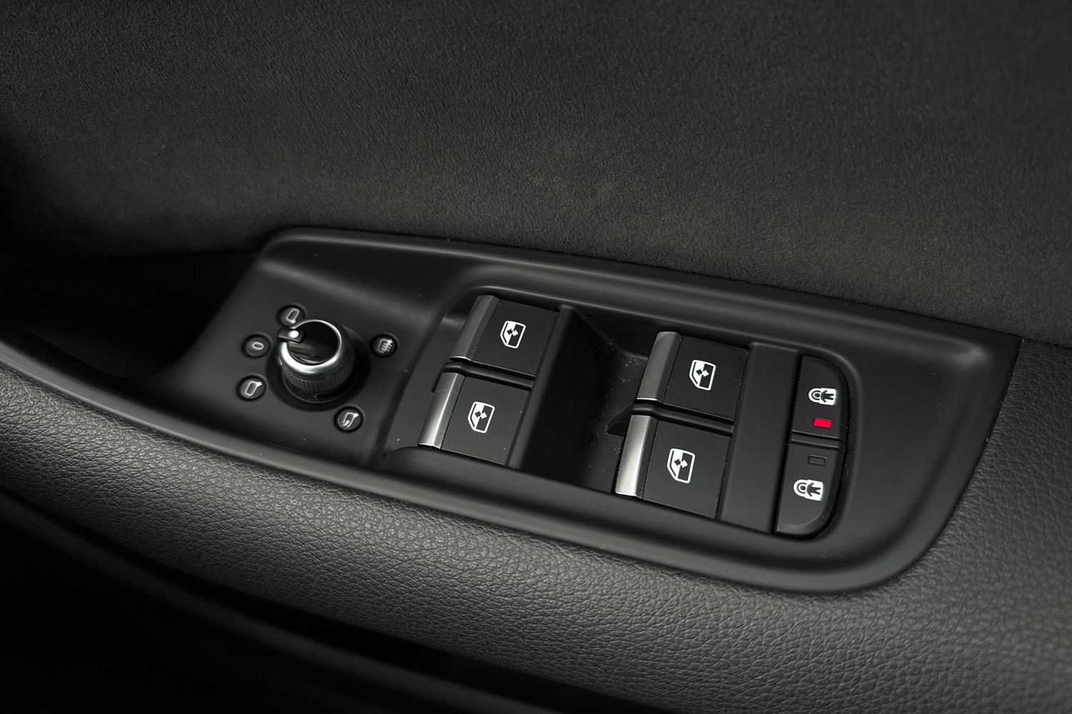 Used Audi Q7 2023 for sale - 77308727: Photo 42