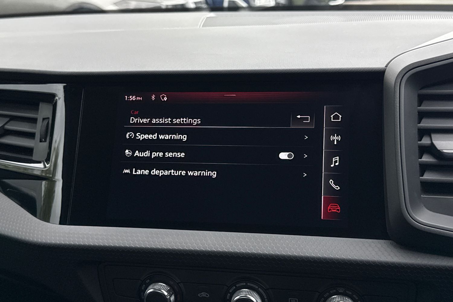 Vehicle 28