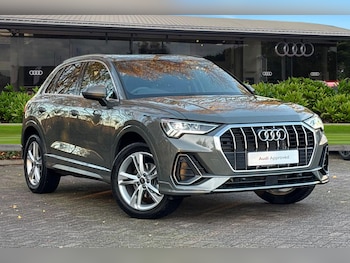 Used Audi Q3 2025 for sale - 77382410: Photo