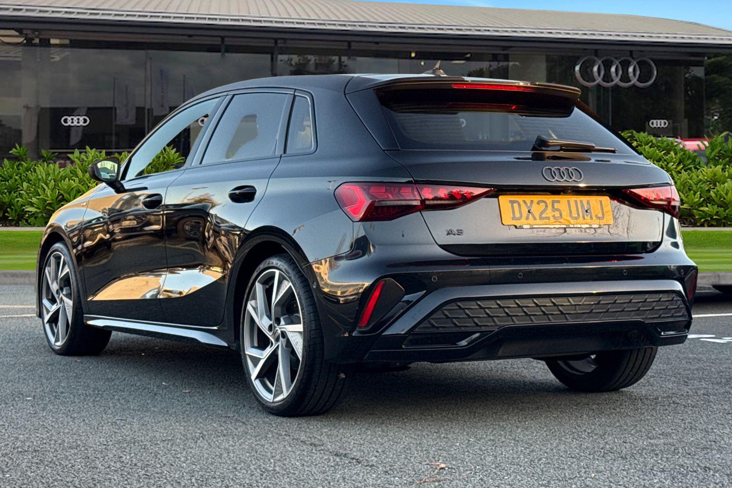 Used Audi A3 2025 for sale - 76610955: Photo 2