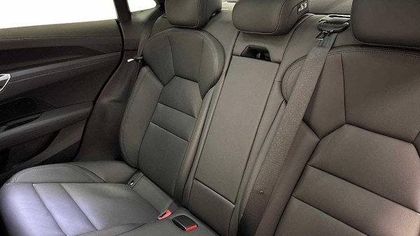 Used Audi e-tron GT 2023 for sale - 76274555: Photo 7