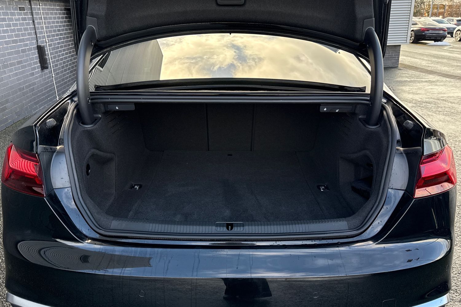 Used Audi A5 2024 for sale - 77135352: Photo 9