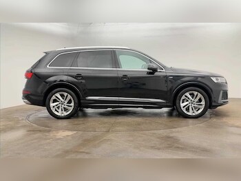 Used Audi Q7 2023 for sale - 78422123: Photo