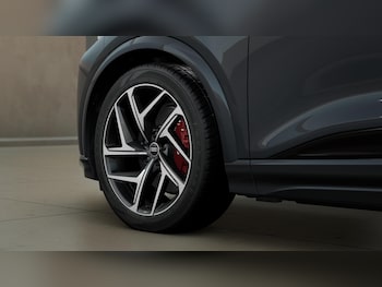 Used Audi Q6 e-tron 2026 for sale - 78305255: Photo