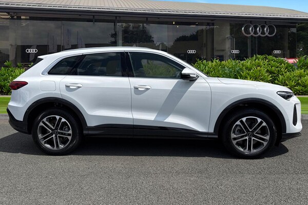 Used Audi Q5 2025 for sale - 74897175: Photo 3