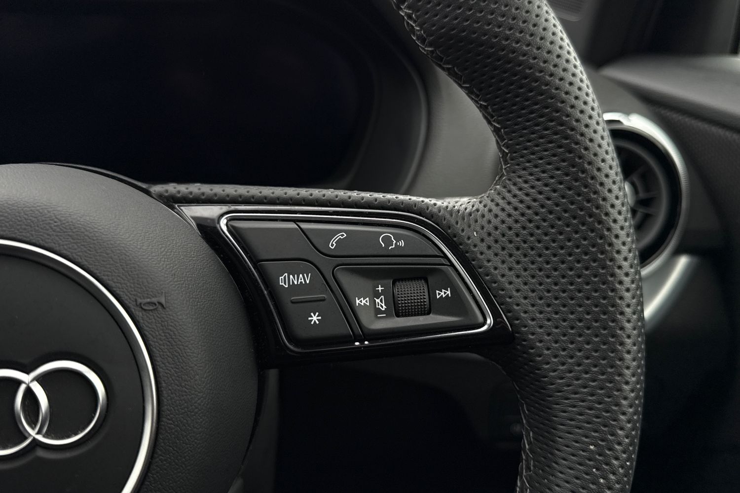 Used Audi Q2 2024 for sale - 77787599: Photo 56