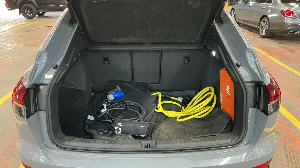 Used Audi Q4 e-tron 2023 for sale - 78210832: Photo 7