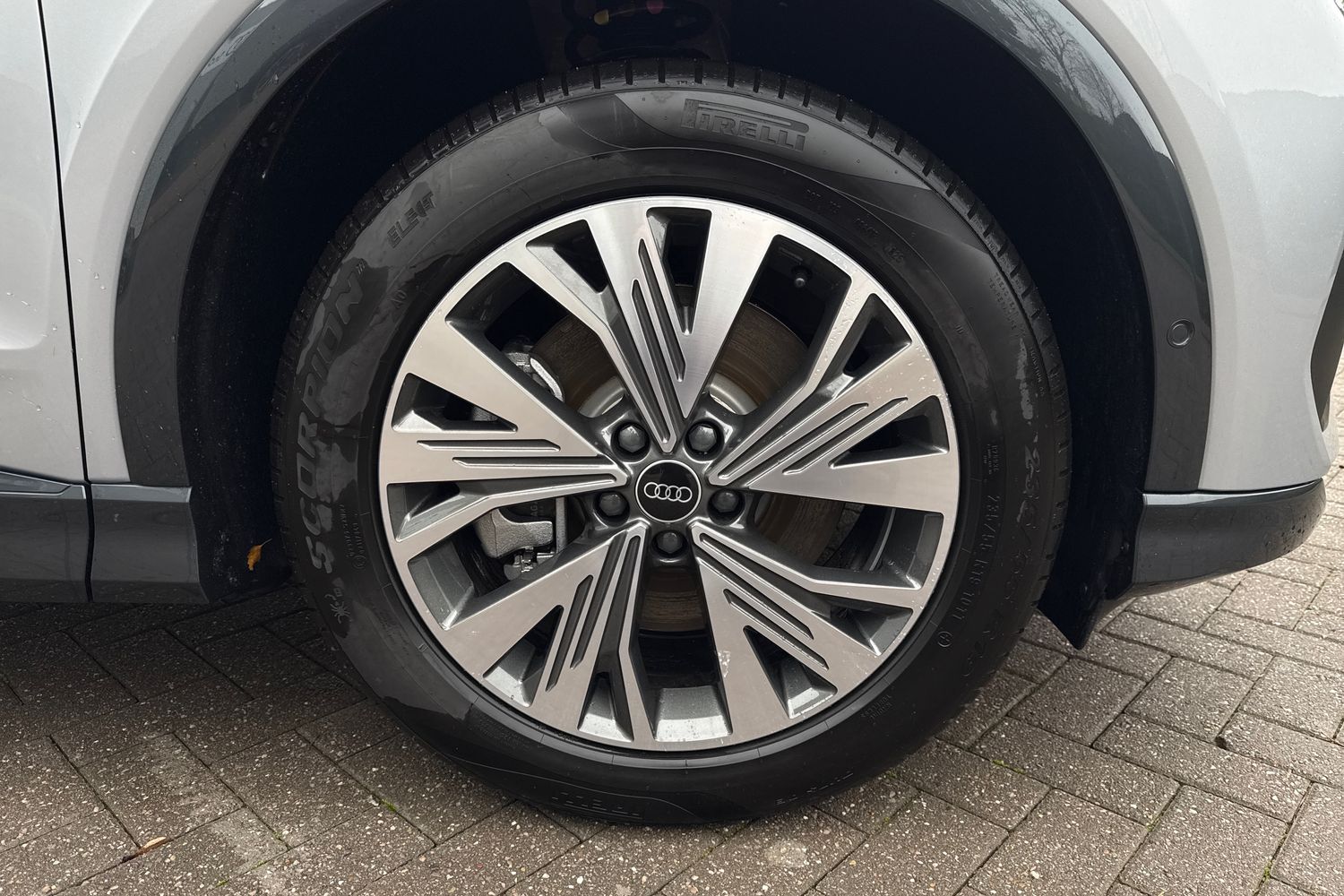 Used Audi Q4 e-tron 2025 for sale - 76896132: Photo 10