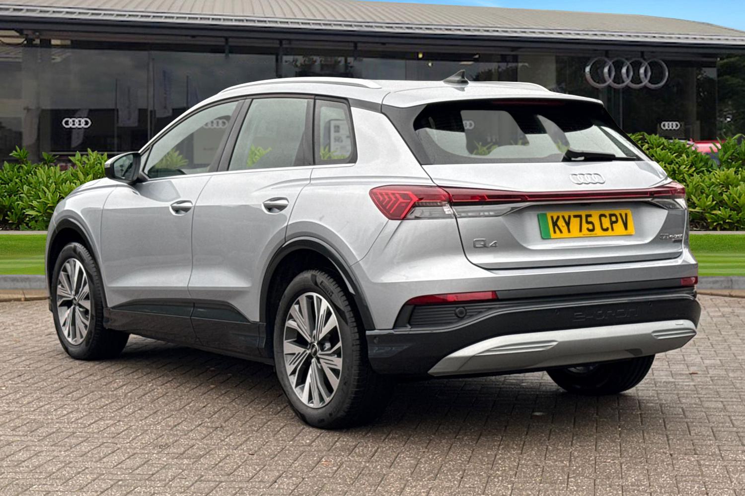 Used Audi Q4 e-tron 2025 for sale - 76896132: Photo 2