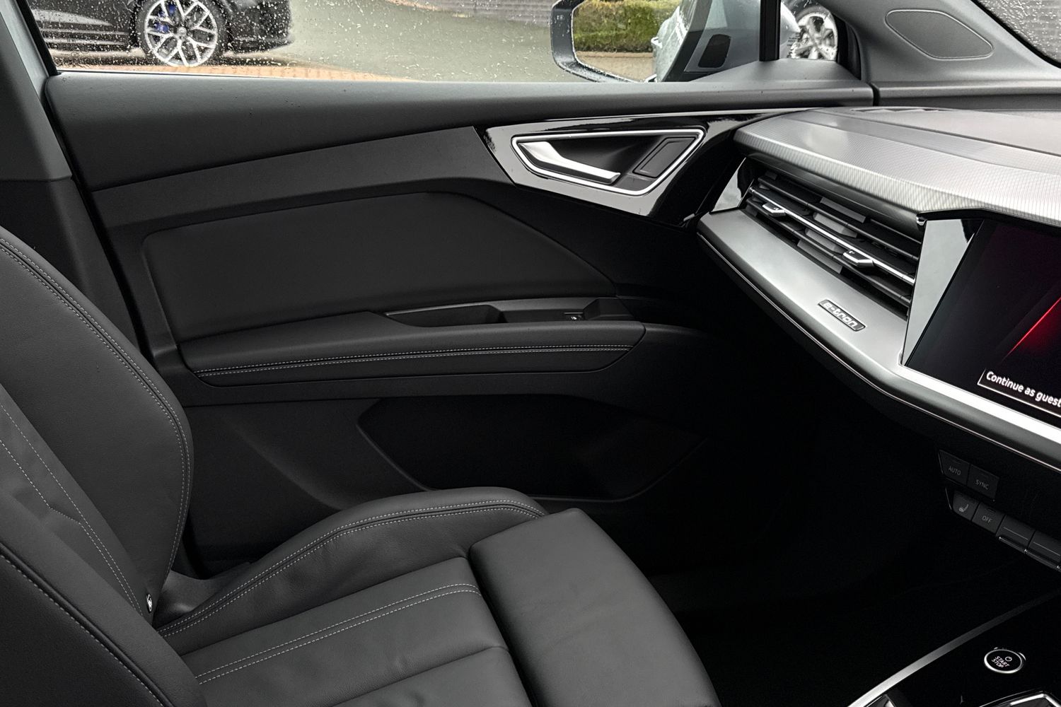 Used Audi Q4 e-tron 2025 for sale - 76896132: Photo 20